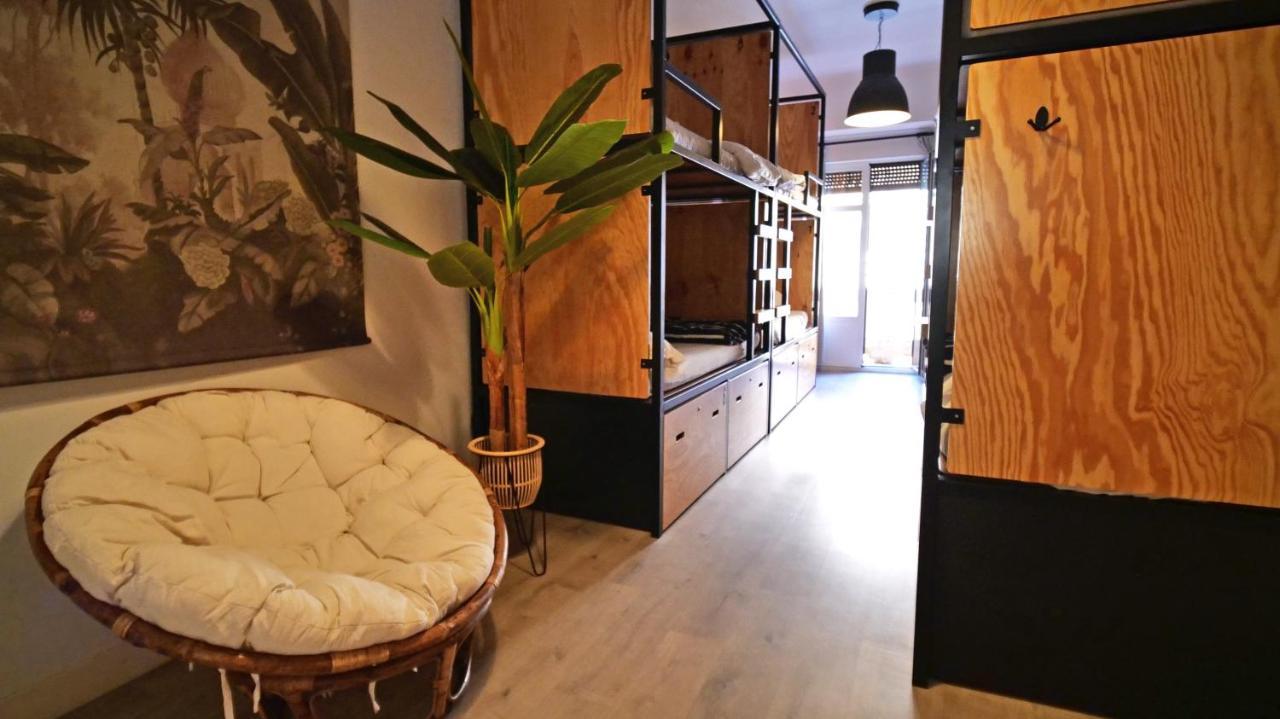 Surfing Etxea - Surf Hostel San Sebastian Ngoại thất bức ảnh